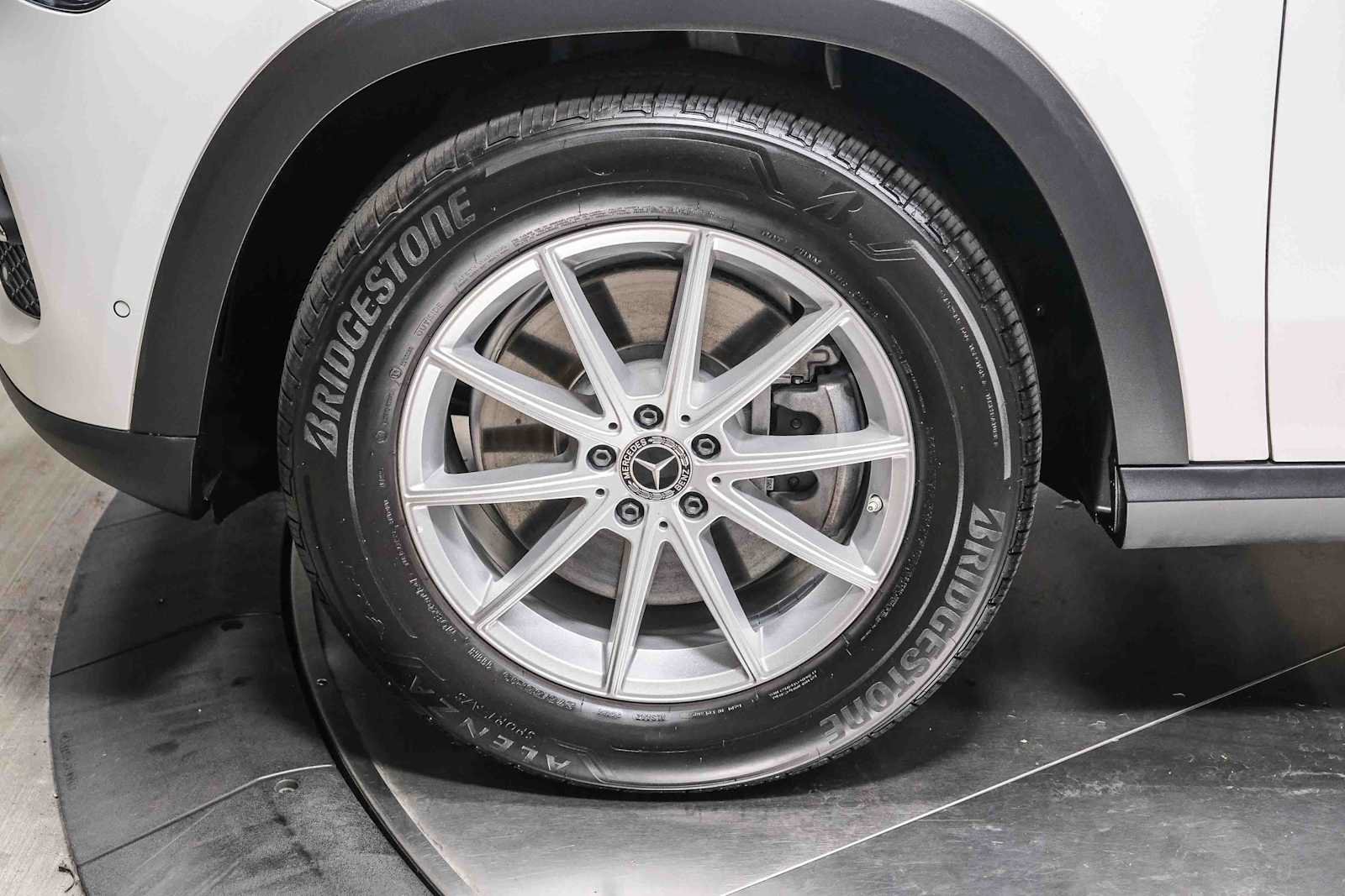 Certified 2024 Mercedes-Benz GLE 450e 4MATIC image 10