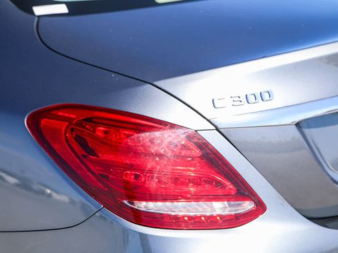 Used 2017 Mercedes-Benz C 300 Sedan image 9