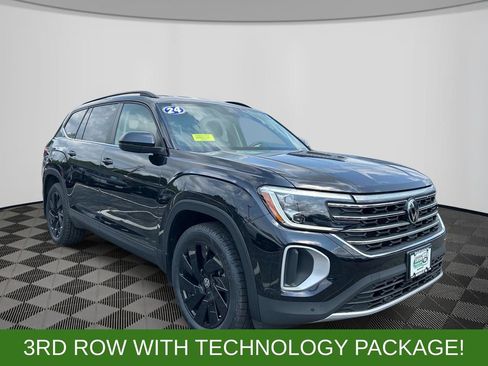Used 2024 Volkswagen Atlas SE AWD/4WD image 7