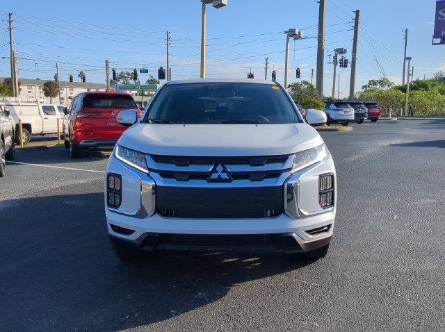 New 2027 Mitsubishi Outlander Sport SE FWD image 3