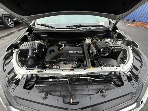 Used 2020 Chevrolet Equinox LS image 20
