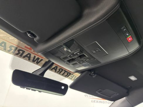 Used 2023 Volkswagen Atlas Cross Sport SE w/ Panoramic Sunroof Package FWD image 22