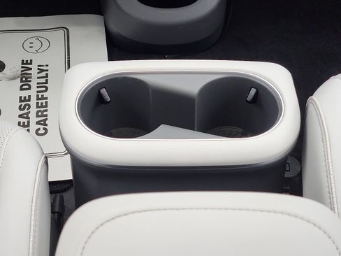 Used 2022 Hyundai Ioniq 5 Limited image 19