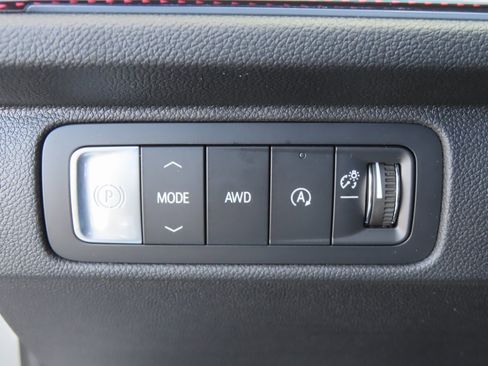 New 2026 Chevrolet Traverse RS w/ LPO, Floor Liner Package image 15