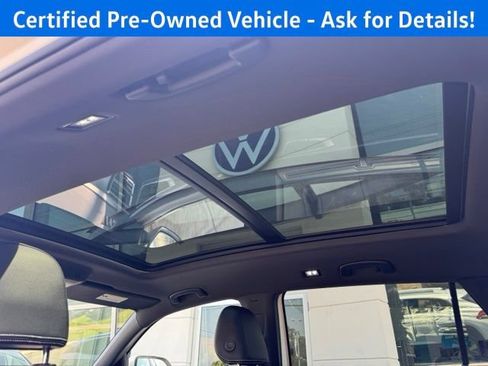 Certified 2026 Volkswagen Atlas Cross Sport SE w/ Panoramic Sunroof Package AWD/4WD image 22