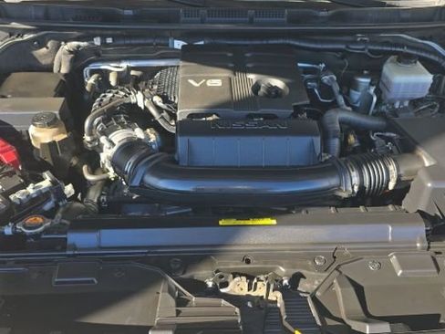 Used 2022 Nissan Frontier S image 4