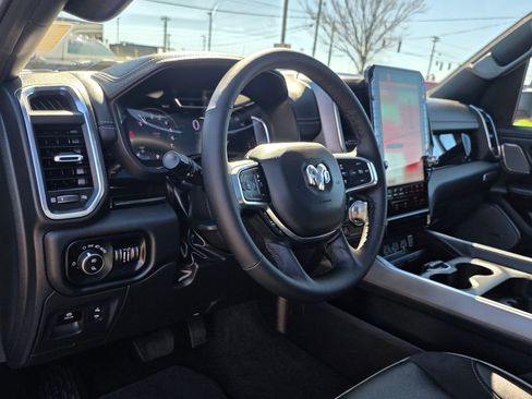 Used 2025 RAM 1500 Laramie w/ Night Edition image 14