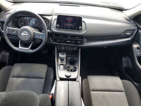 Used 2024 Nissan Rogue SV AWD/4WD image 13