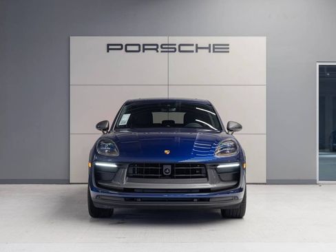 Used 2025 Porsche Macan Turbo image 10