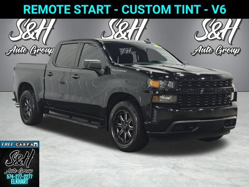 Used 2020 Chevrolet Silverado 1500 Custom w/ Custom Value Package RWD image 1