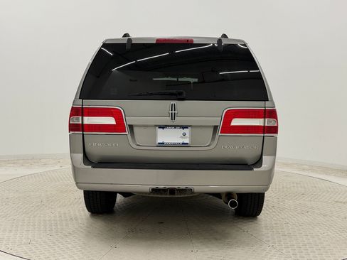 Used 2008 Lincoln Navigator 2WD image 10