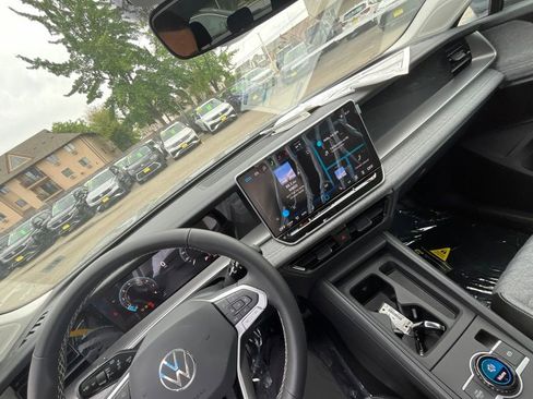 New 2026 Volkswagen Tiguan S AWD/4WD image 16