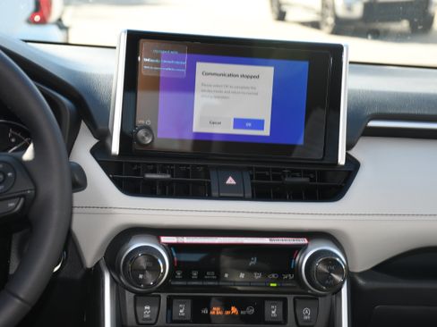 New 2025 Toyota RAV4 XLE image 9