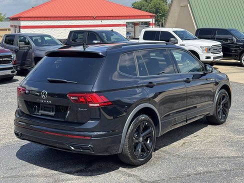Used 2024 Volkswagen Tiguan SE R-Line AWD/4WD image 6