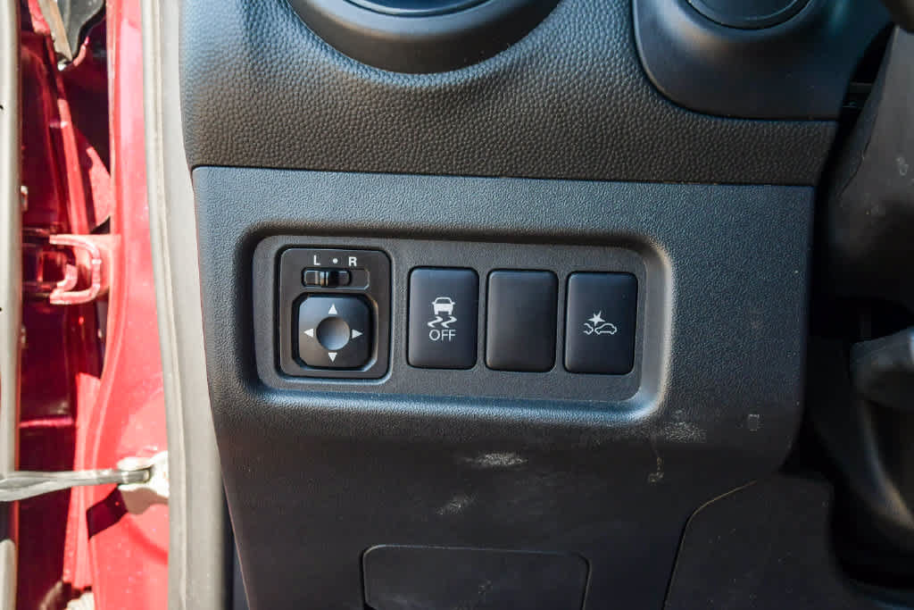 Used 2024 Mitsubishi Mirage ES FWD image 23
