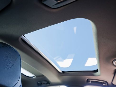 New 2026 Porsche Panamera image 29