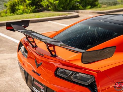 Used 2019 Chevrolet Corvette ZR1 RWD image 38