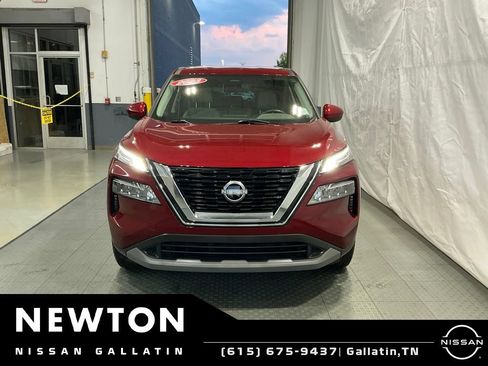 Used 2023 Nissan Rogue SV FWD image 18