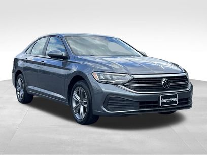 Used 2024 Volkswagen Jetta SE