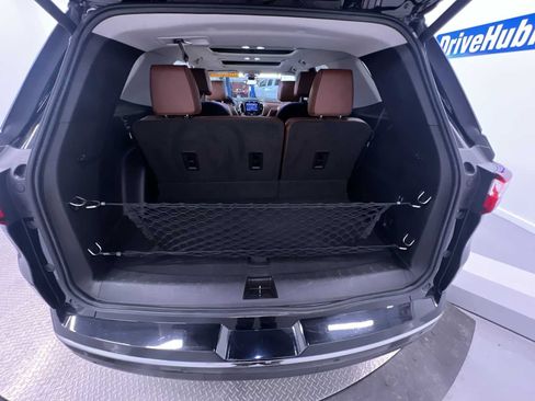 Used 2020 Chevrolet Traverse High Country image 42