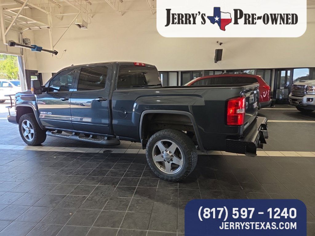 Used 2018 GMC Sierra 2500 SLT w/ Duramax Plus Package AWD/4WD image 6