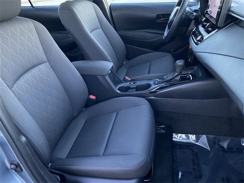 Used 2024 Toyota Corolla LE image 30