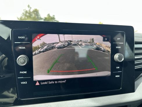 New 2025 Volkswagen Jetta SE image 20