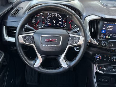 Used 2023 GMC Terrain Denali w/ Denali Premium Package AWD/4WD image 16