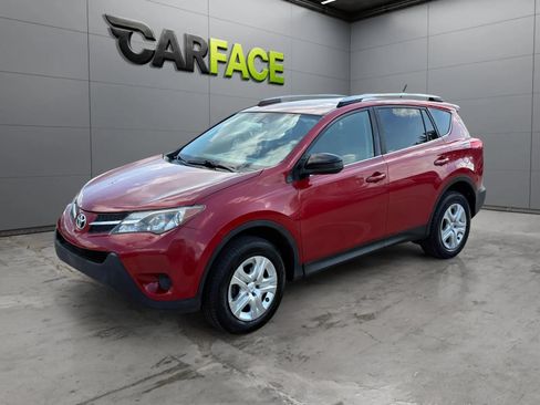 Used 2015 Toyota RAV4 LE AWD/4WD image 4