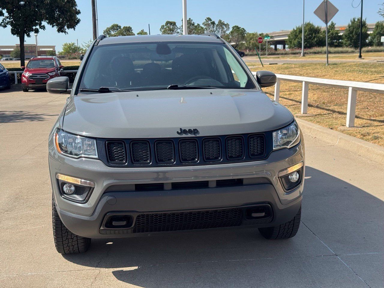 Used 2019 Jeep Compass Sport AWD/4WD image 2