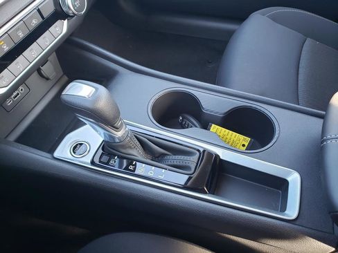 Used 2025 Nissan Altima 2.5 S image 37