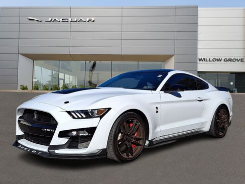 Used 2022 Ford Mustang Shelby GT500 w/ Technology Package image 1