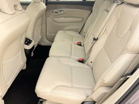 New 2026 Volvo XC90 B5 Ultra w/ Protection Package Premier image 25