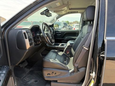 Used 2016 GMC Sierra 1500 Denali w/ Enhanced Driver Alert Package AWD/4WD image 11