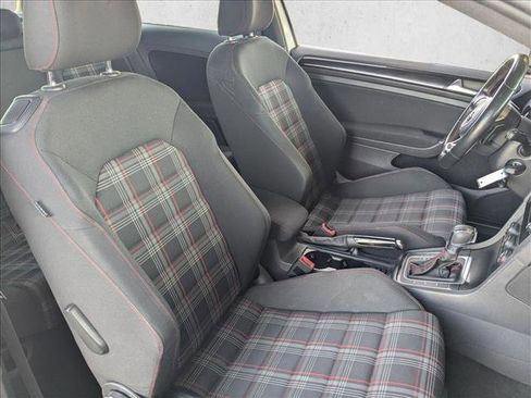 Used 2015 Volkswagen GTI S image 18