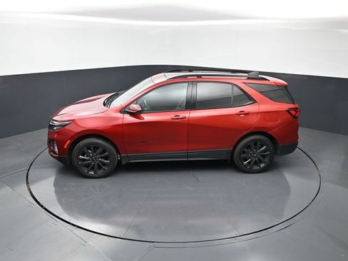 Used 2024 Chevrolet Equinox RS AWD/4WD image 17