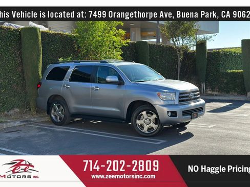 Used 2012 Toyota Sequoia SR5 w/ Sport Appearance Pkg image 2
