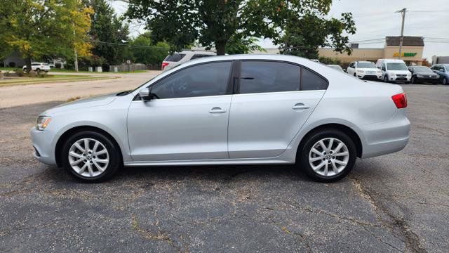 Used 2013 Volkswagen Jetta SE FWD image 4
