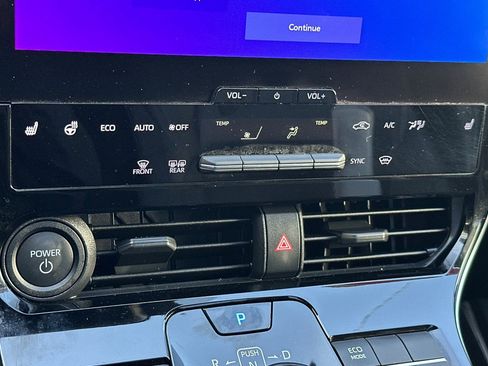 Used 2025 Toyota bZ4X FWD w/ Weather Package image 20