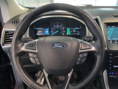 Certified 2018 Ford Edge Titanium w/ Equipment Group 301A AWD/4WD image 19