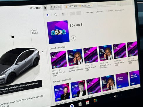 Used 2026 Tesla Model Y 2WD image 23