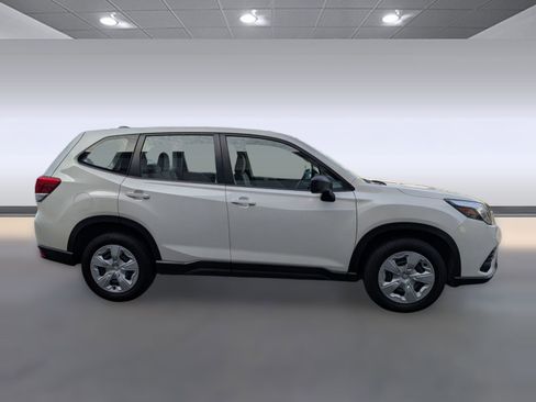 Used 2024 Subaru Forester image 8