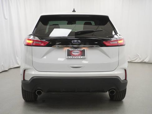 Used 2020 Ford Edge SE FWD image 11