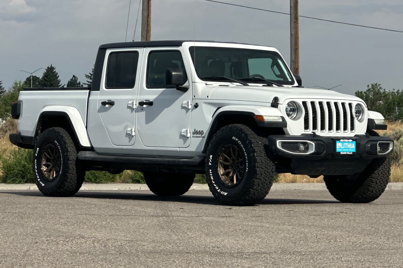 Used 2020 Jeep Gladiator Overland AWD/4WD image 9