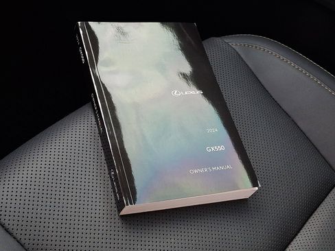 Certified 2024 Lexus GX 550 Premium image 27