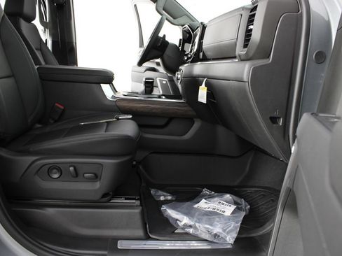 New 2026 GMC Sierra 1500 SLT w/ SLT Premium Plus Package AWD/4WD image 23