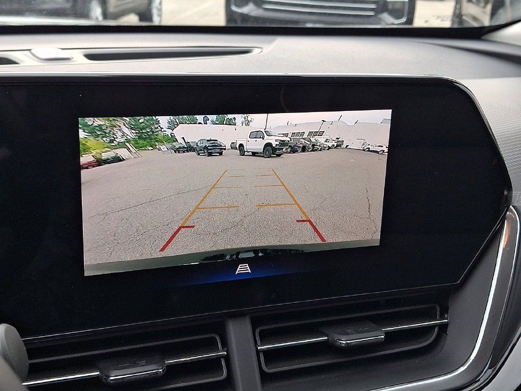 Used 2024 Chevrolet Trax ACTIV w/ Driver Confidence Package FWD image 18