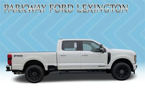 New 2026 Ford F350 Lariat w/ Black Appearance Package image 4