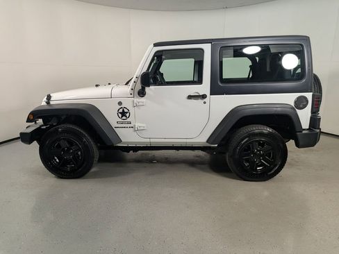 Used 2016 Jeep Wrangler Sport image 4