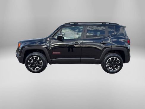 Used 2023 Jeep Renegade Trailhawk w/ Trailer Tow Group AWD/4WD image 2